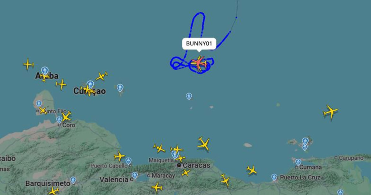 B-52 estadounidenses sobrevuelan el Caribe durante maniobras antinarcóticos frente a Venezuela