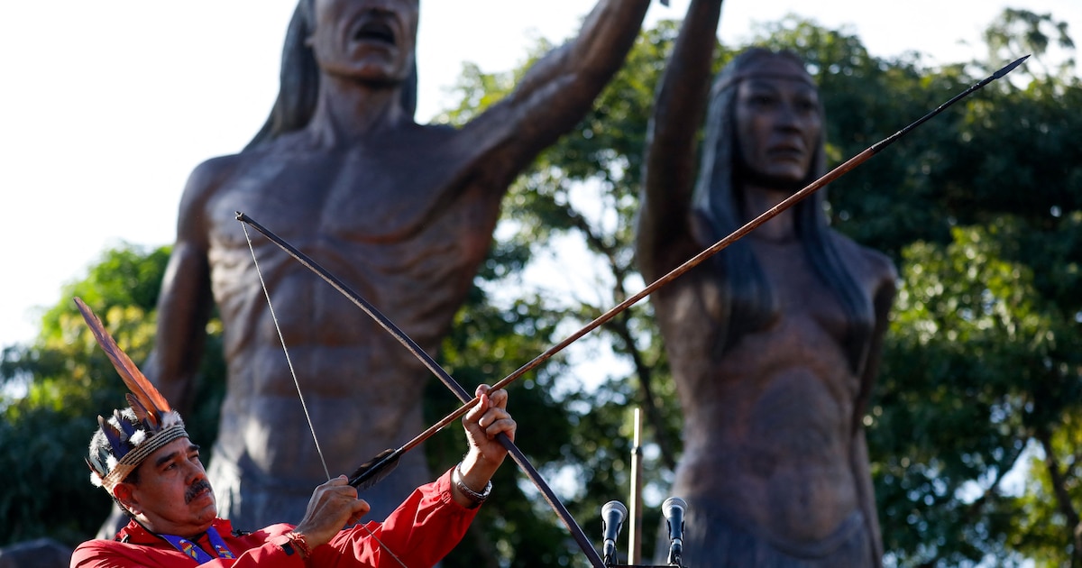 Maduro descalifica a María Corina Machado y la amenaza en el aniversario de la Resistencia Indígena