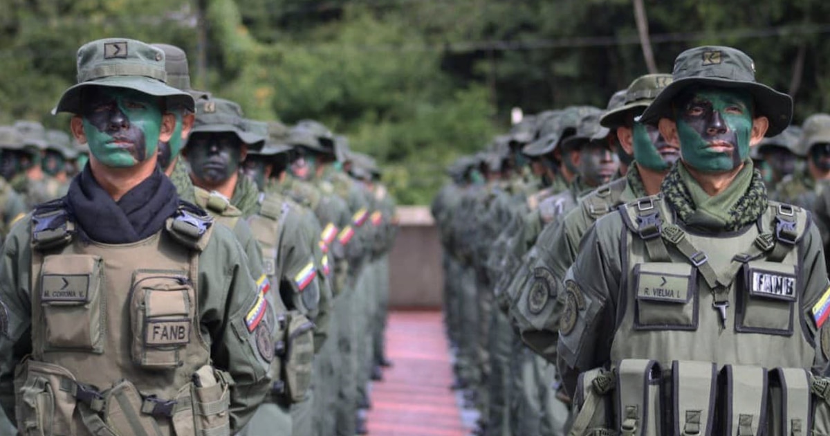 Militares retirados rechazan soluciones políticas que ignoren triunfo de Edmundo González Urrutia