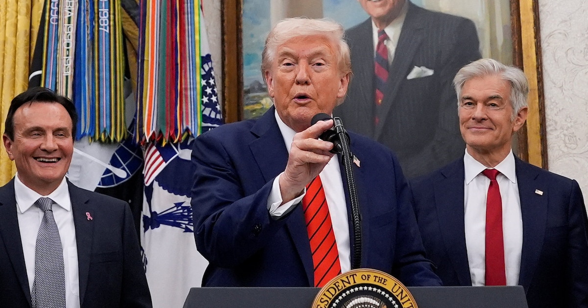 Trump agradece a María Corina Machado por dedicarle el Nobel de la Paz