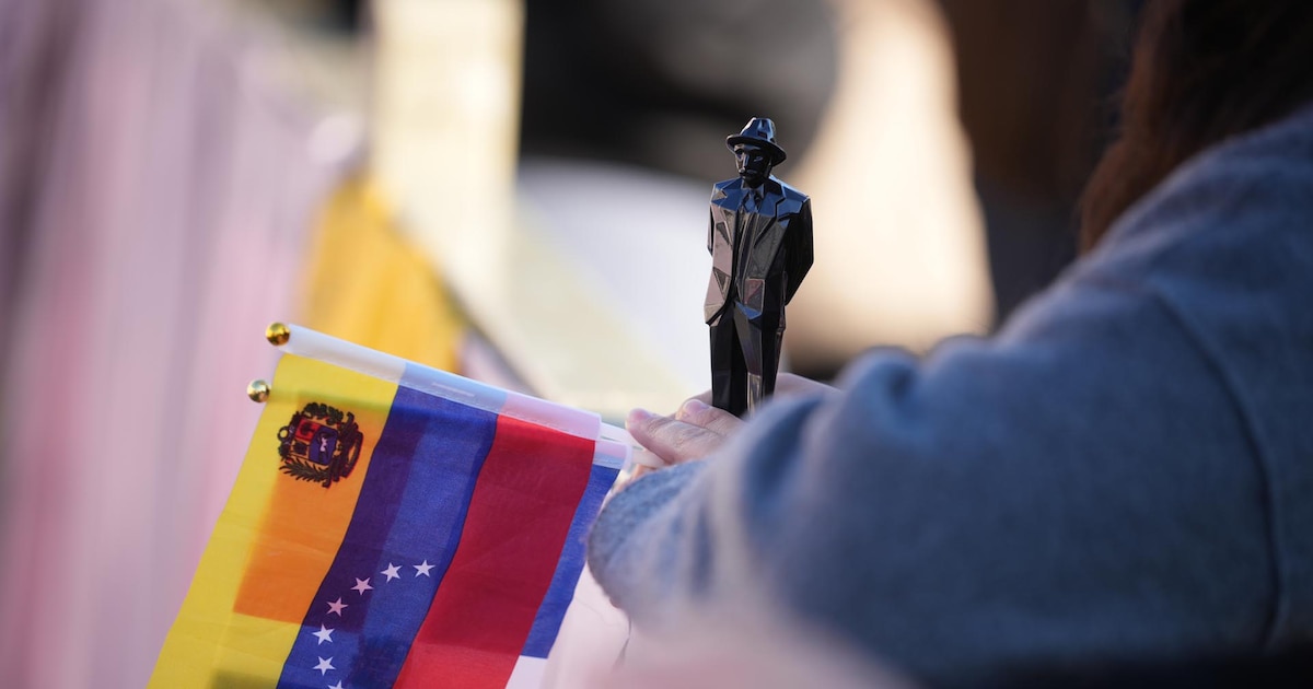 Venezuela en crisis celebra la canonización de José Gregorio Hernández y Carmen Rendiles