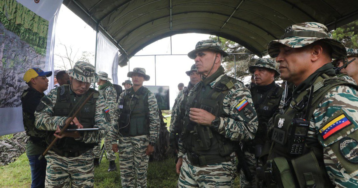 Venezuela refuerza presencia militar en costas por despliegue de EE. UU. en el Caribe